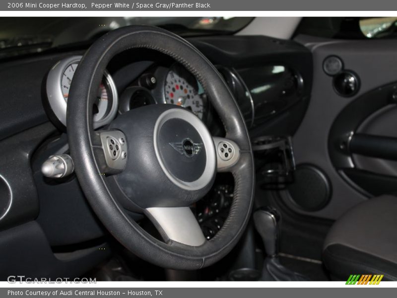Pepper White / Space Gray/Panther Black 2006 Mini Cooper Hardtop