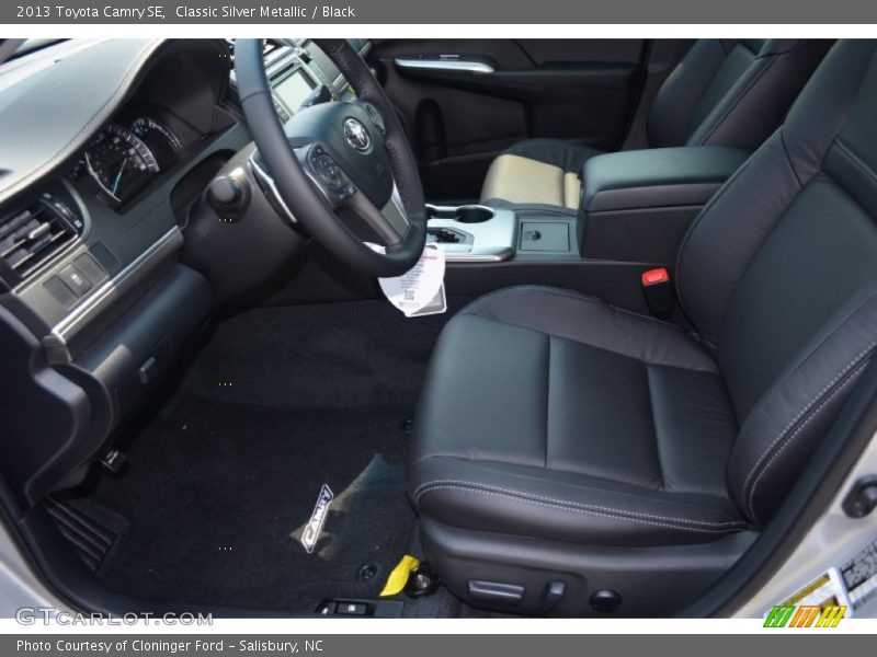 Classic Silver Metallic / Black 2013 Toyota Camry SE