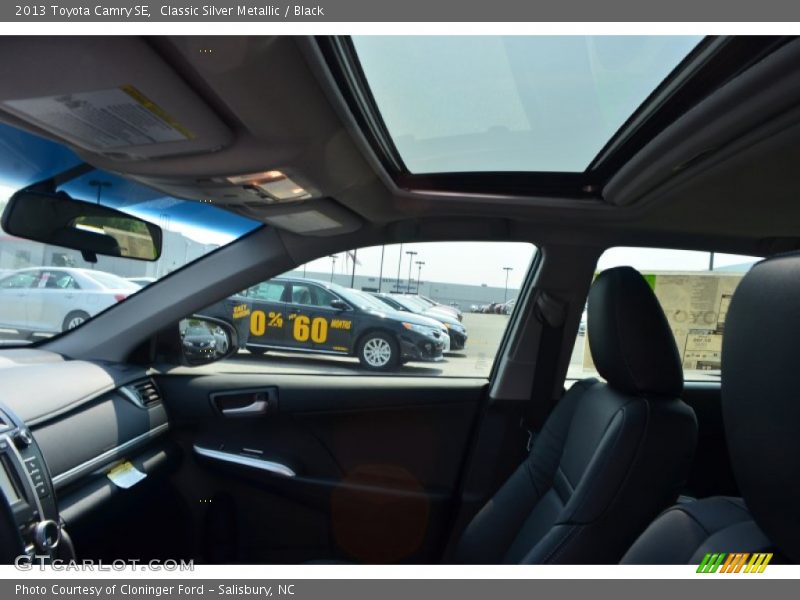 Classic Silver Metallic / Black 2013 Toyota Camry SE