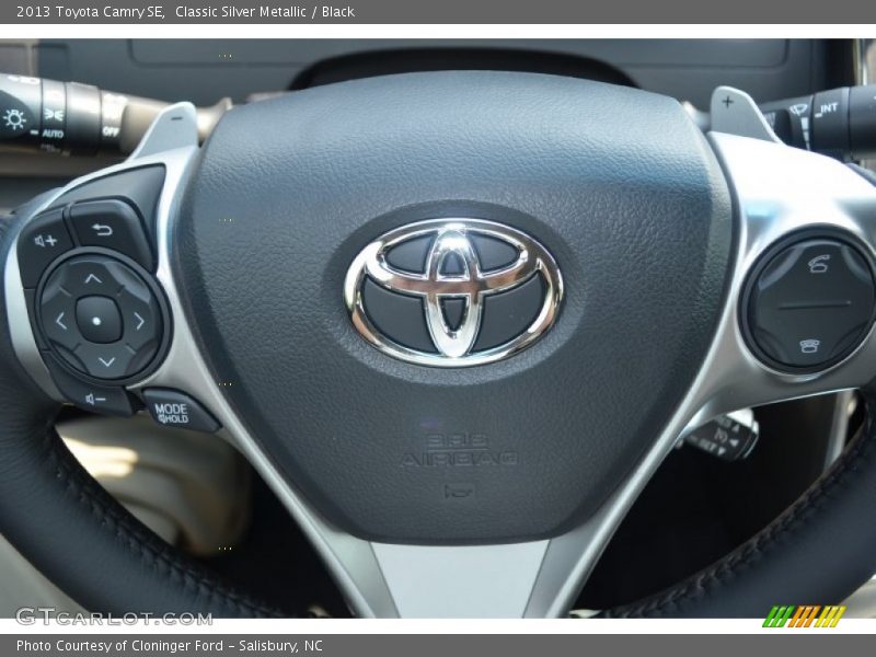 Classic Silver Metallic / Black 2013 Toyota Camry SE