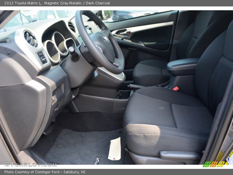 Magnetic Gray Metallic / Dark Charcoal 2013 Toyota Matrix L