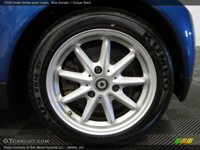 Blue Metallic / Design Black 2009 Smart fortwo pure coupe