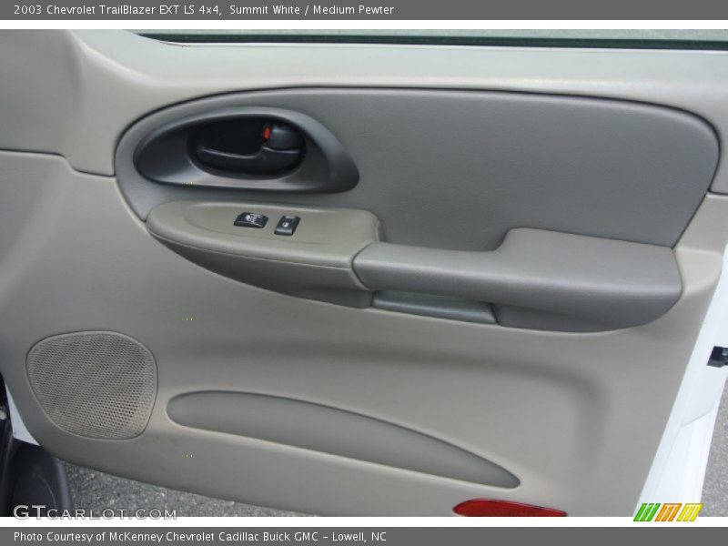 Summit White / Medium Pewter 2003 Chevrolet TrailBlazer EXT LS 4x4