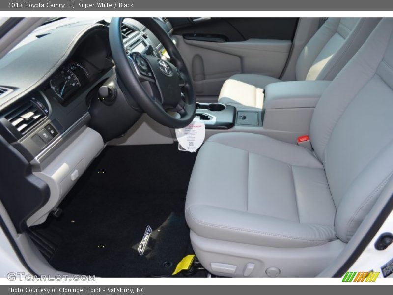 Super White / Black 2013 Toyota Camry LE