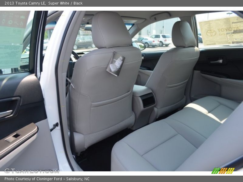 Super White / Black 2013 Toyota Camry LE