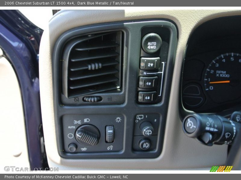 Dark Blue Metallic / Tan/Neutral 2006 Chevrolet Suburban LT 1500 4x4