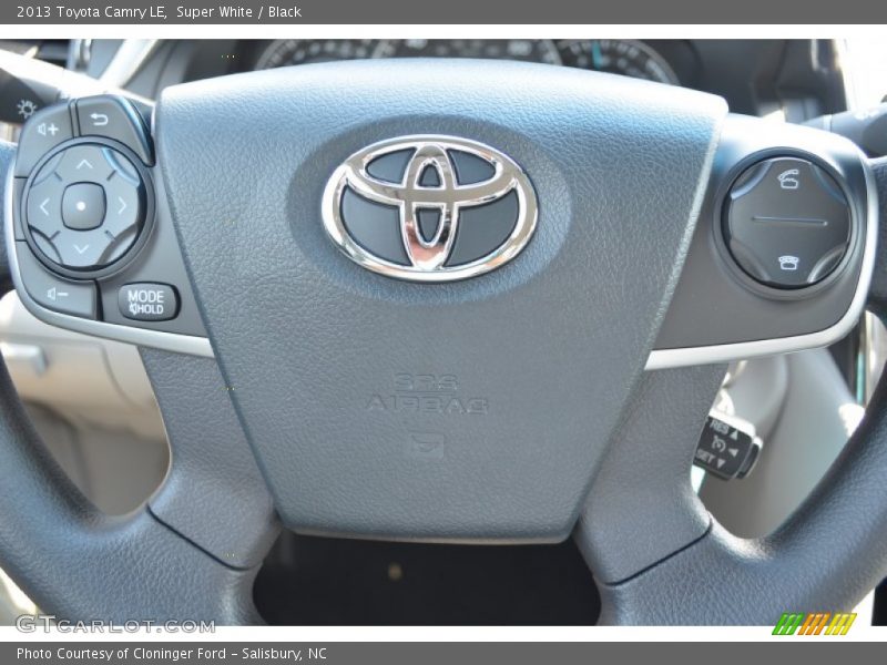 Super White / Black 2013 Toyota Camry LE