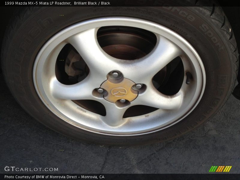 Brilliant Black / Black 1999 Mazda MX-5 Miata LP Roadster