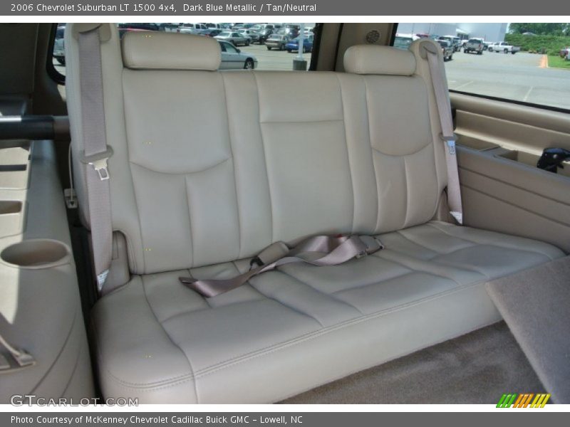 Dark Blue Metallic / Tan/Neutral 2006 Chevrolet Suburban LT 1500 4x4