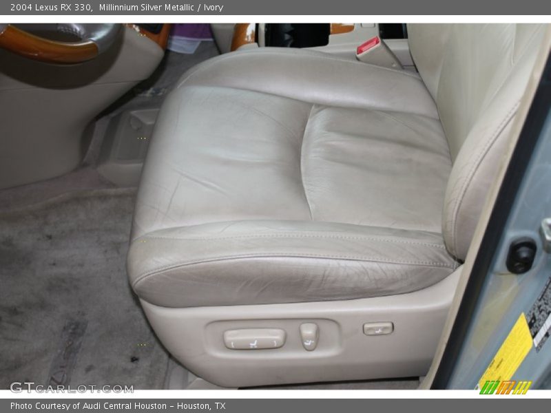 Millinnium Silver Metallic / Ivory 2004 Lexus RX 330