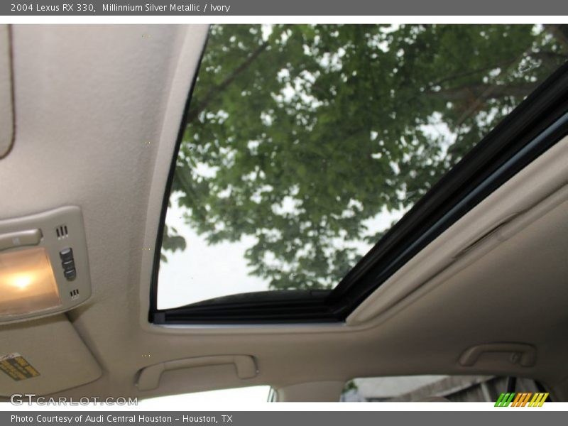 Millinnium Silver Metallic / Ivory 2004 Lexus RX 330