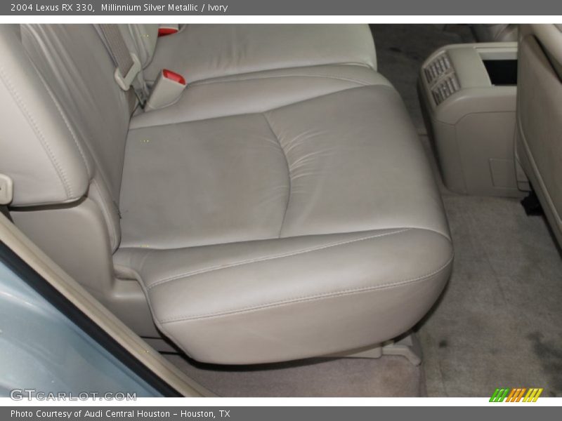 Millinnium Silver Metallic / Ivory 2004 Lexus RX 330