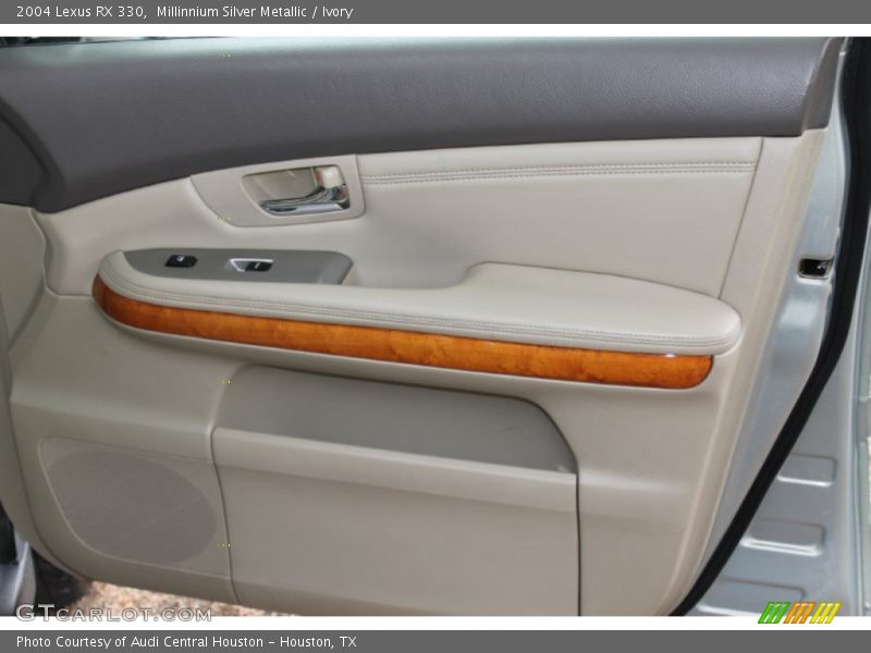 Millinnium Silver Metallic / Ivory 2004 Lexus RX 330