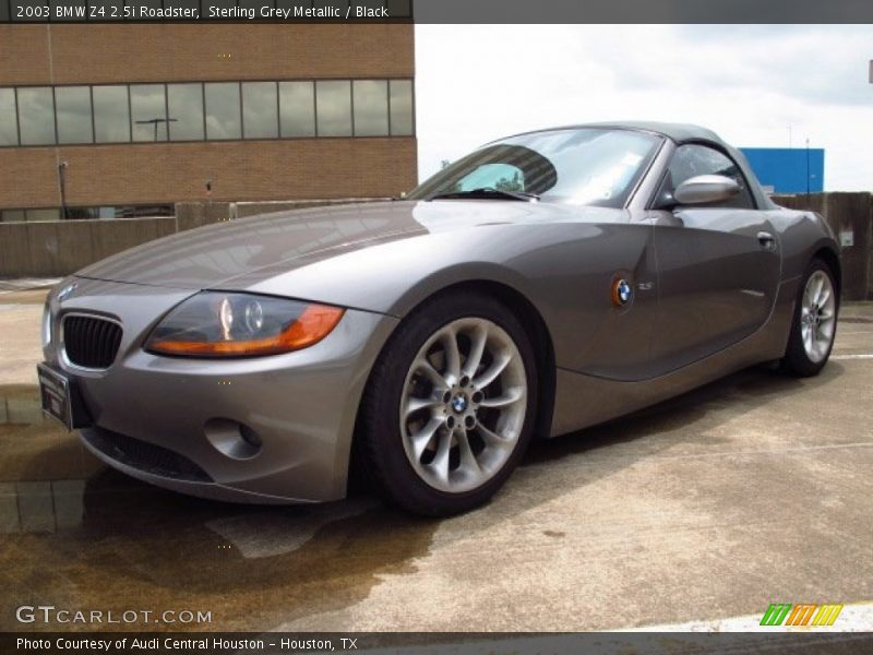 Front 3/4 View of 2003 Z4 2.5i Roadster