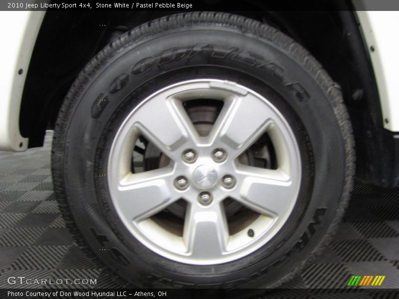 Stone White / Pastel Pebble Beige 2010 Jeep Liberty Sport 4x4