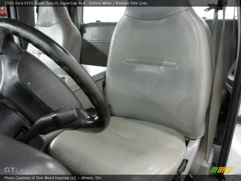 Oxford White / Medium Flint Grey 2003 Ford F250 Super Duty XL SuperCab 4x4