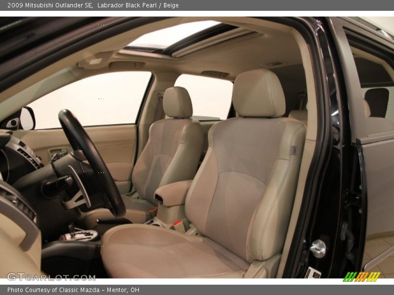 Labrador Black Pearl / Beige 2009 Mitsubishi Outlander SE