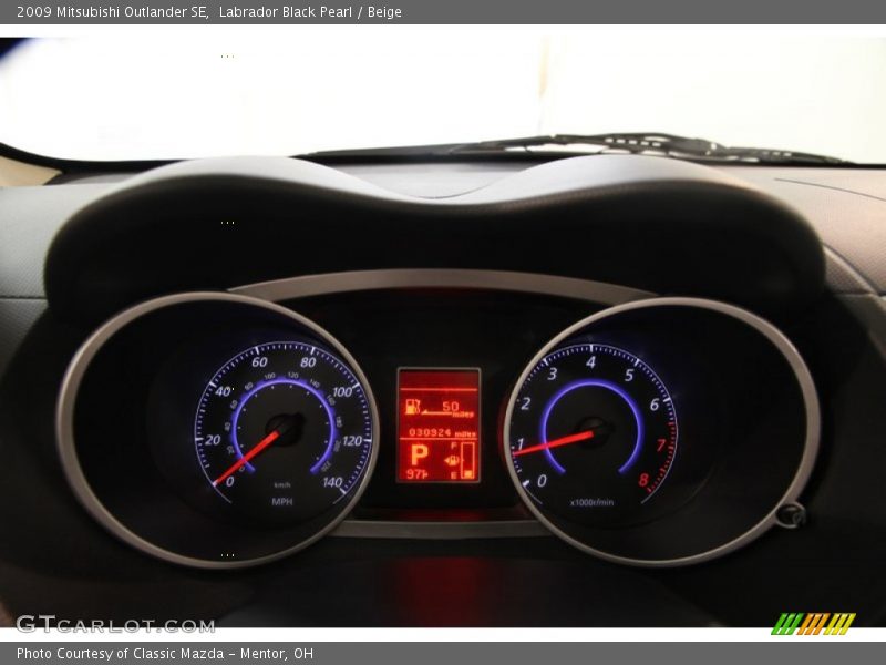 Labrador Black Pearl / Beige 2009 Mitsubishi Outlander SE