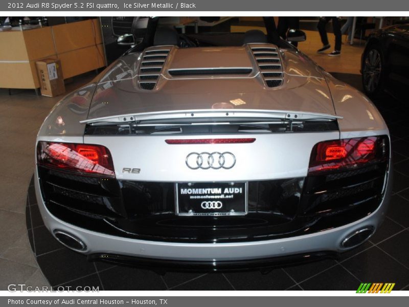 Ice Silver Metallic / Black 2012 Audi R8 Spyder 5.2 FSI quattro