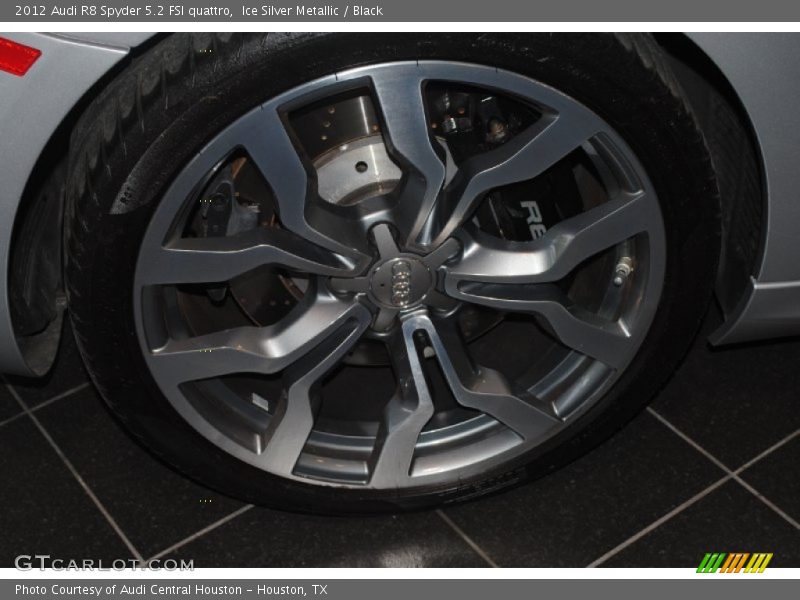 Ice Silver Metallic / Black 2012 Audi R8 Spyder 5.2 FSI quattro