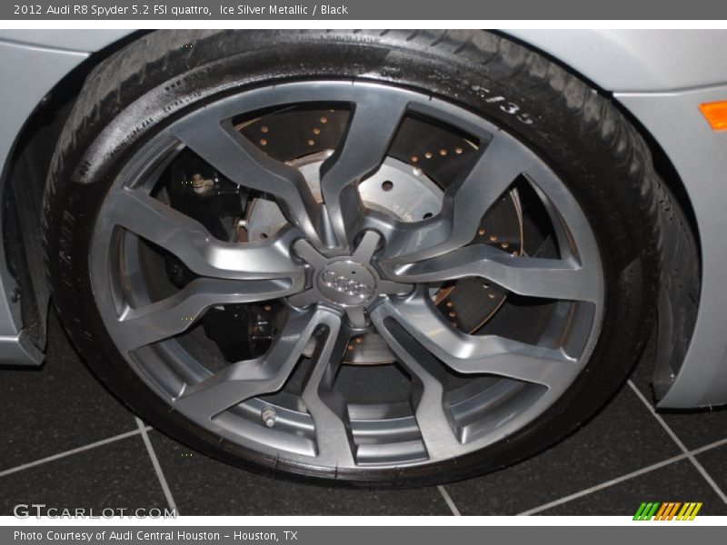 Ice Silver Metallic / Black 2012 Audi R8 Spyder 5.2 FSI quattro