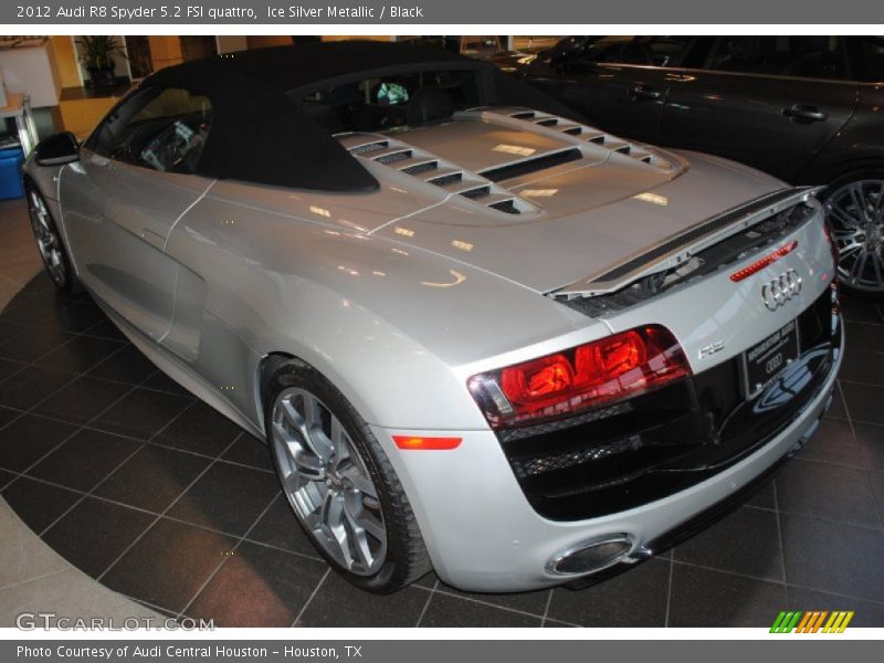 Ice Silver Metallic / Black 2012 Audi R8 Spyder 5.2 FSI quattro