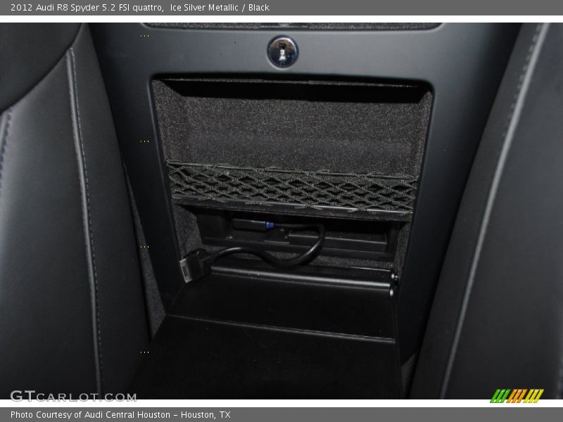 Ice Silver Metallic / Black 2012 Audi R8 Spyder 5.2 FSI quattro
