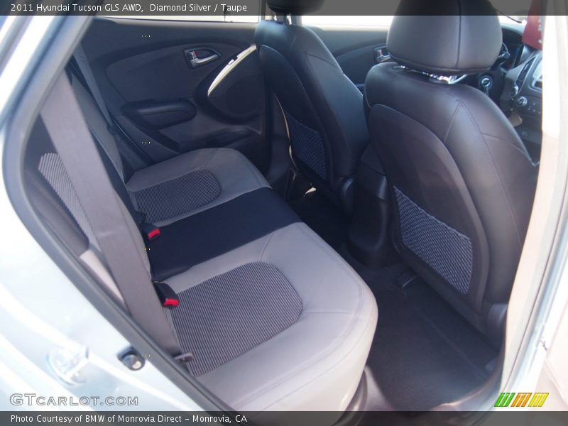 Diamond Silver / Taupe 2011 Hyundai Tucson GLS AWD
