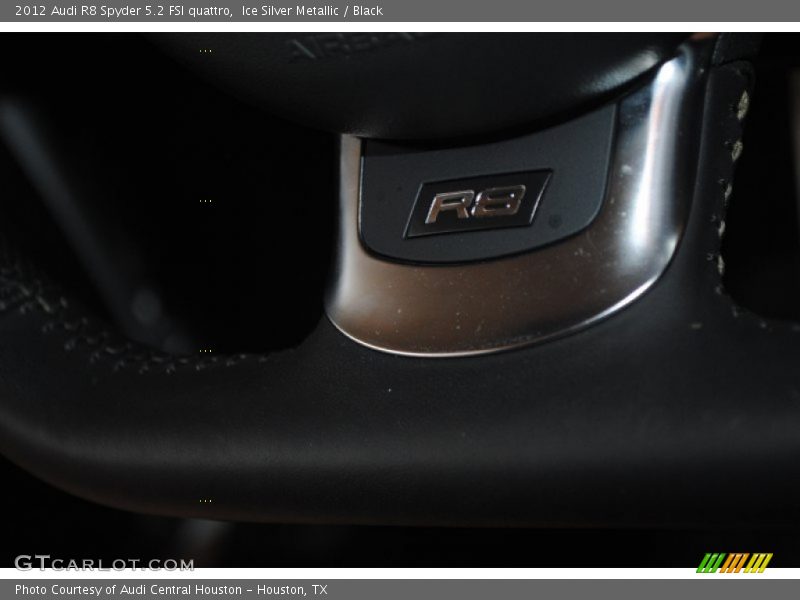 Ice Silver Metallic / Black 2012 Audi R8 Spyder 5.2 FSI quattro