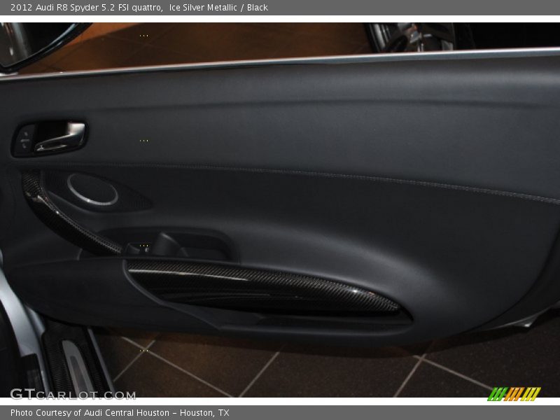 Ice Silver Metallic / Black 2012 Audi R8 Spyder 5.2 FSI quattro