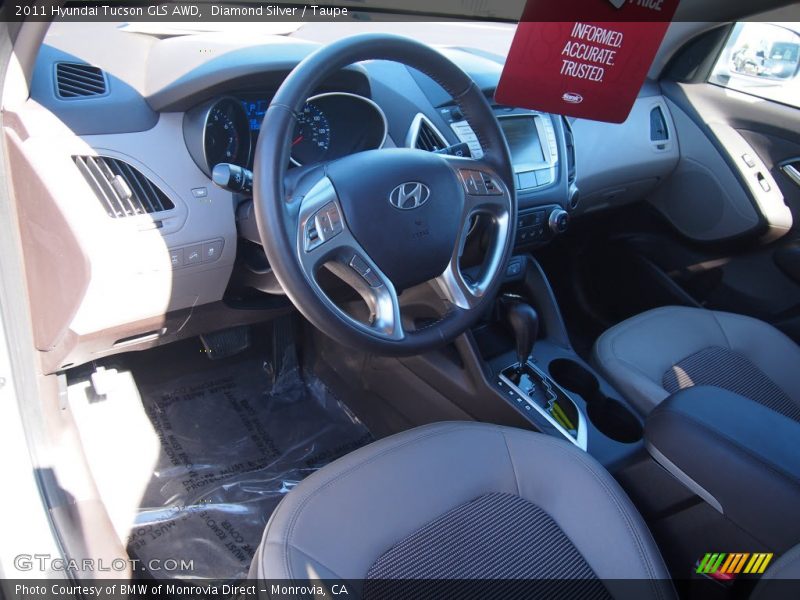 Diamond Silver / Taupe 2011 Hyundai Tucson GLS AWD