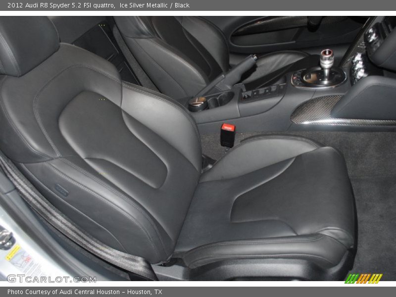 Front Seat of 2012 R8 Spyder 5.2 FSI quattro
