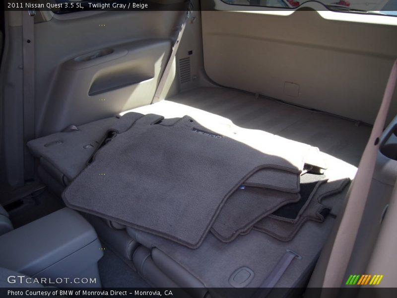 Twilight Gray / Beige 2011 Nissan Quest 3.5 SL