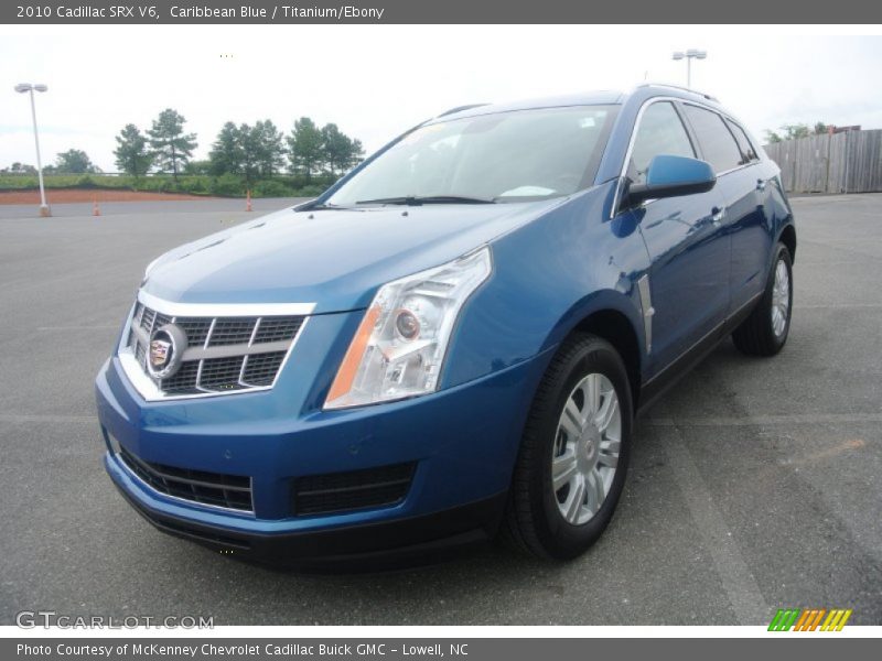 Front 3/4 View of 2010 SRX V6