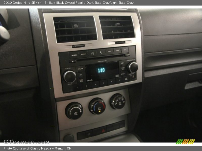 Brilliant Black Crystal Pearl / Dark Slate Gray/Light Slate Gray 2010 Dodge Nitro SE 4x4