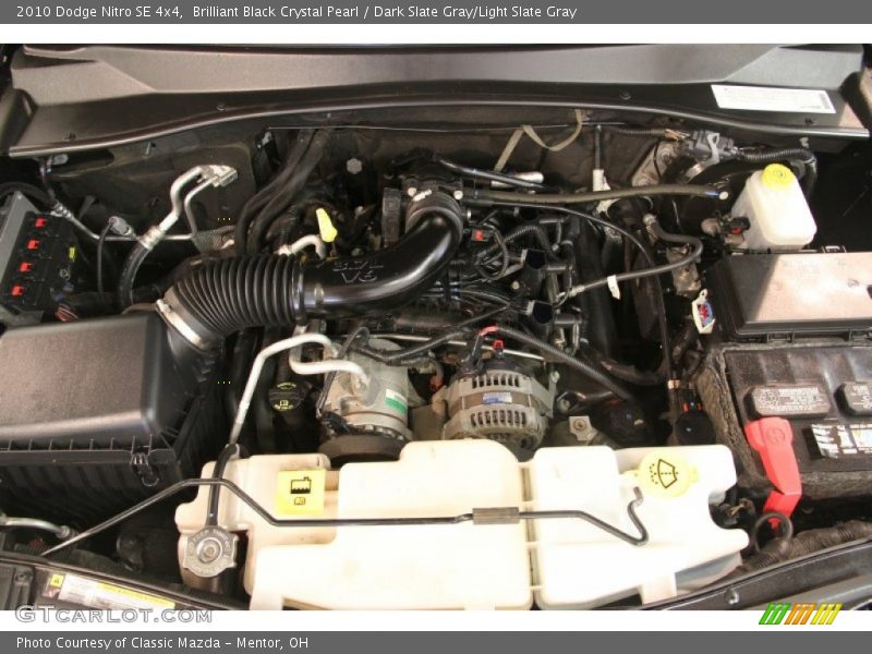 Brilliant Black Crystal Pearl / Dark Slate Gray/Light Slate Gray 2010 Dodge Nitro SE 4x4