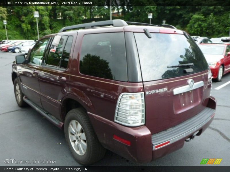 Vivid Red / Camel 2007 Mercury Mountaineer AWD