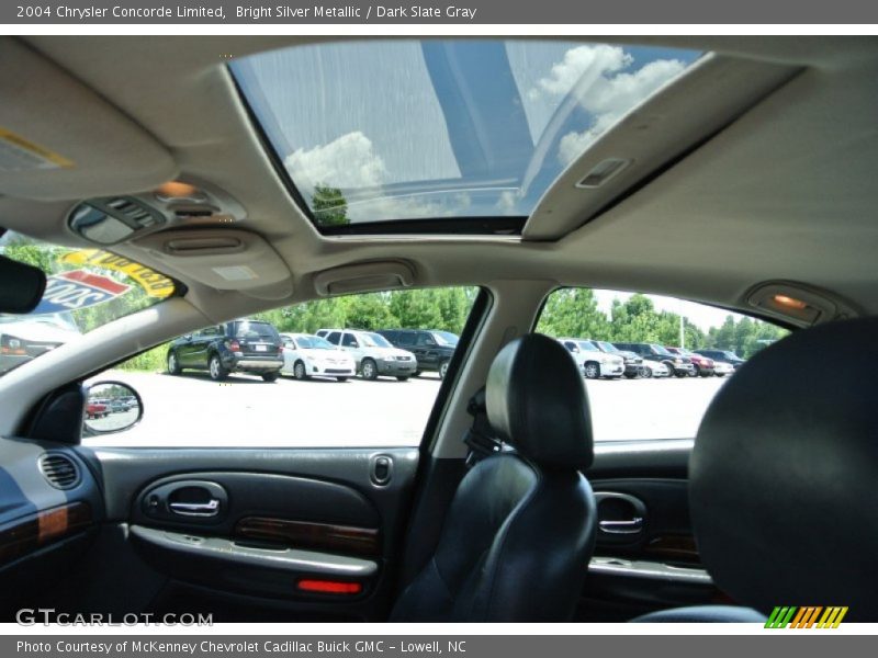 Bright Silver Metallic / Dark Slate Gray 2004 Chrysler Concorde Limited