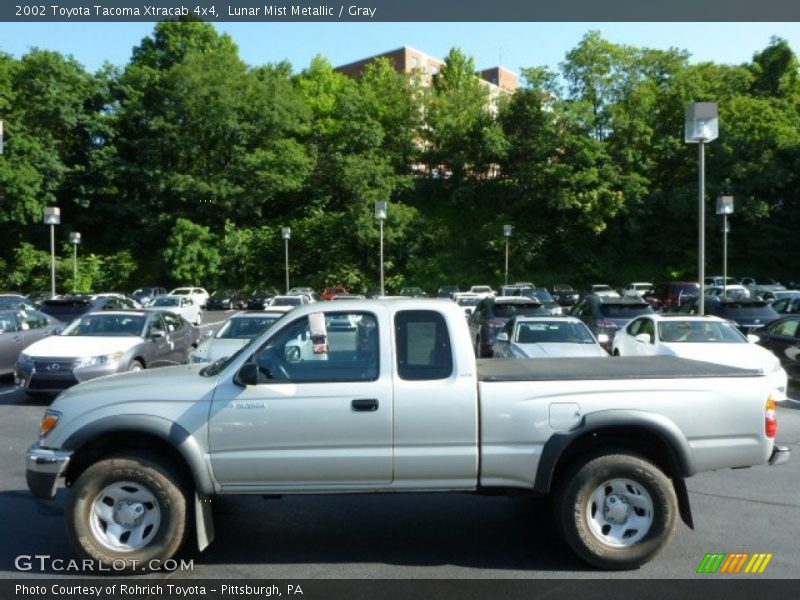 Lunar Mist Metallic / Gray 2002 Toyota Tacoma Xtracab 4x4