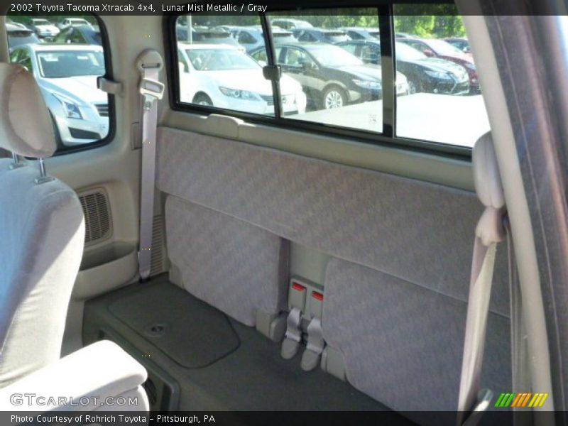 Lunar Mist Metallic / Gray 2002 Toyota Tacoma Xtracab 4x4