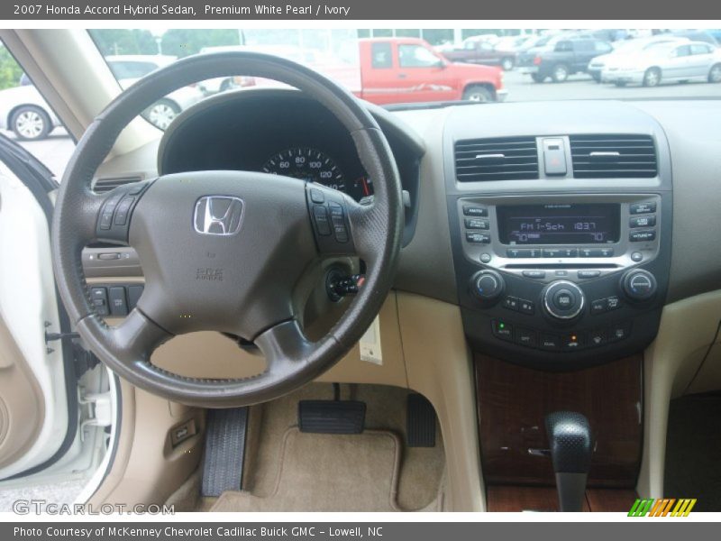 Premium White Pearl / Ivory 2007 Honda Accord Hybrid Sedan