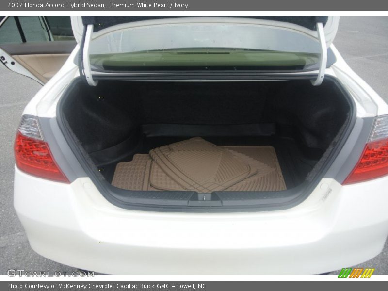 Premium White Pearl / Ivory 2007 Honda Accord Hybrid Sedan