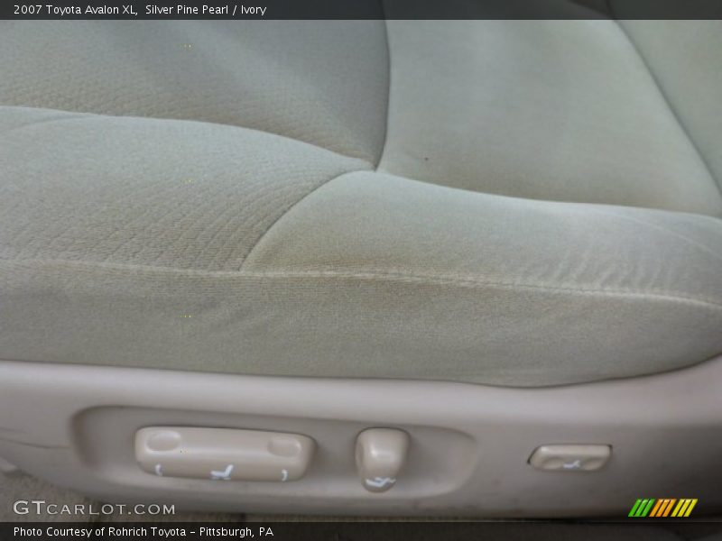 Silver Pine Pearl / Ivory 2007 Toyota Avalon XL