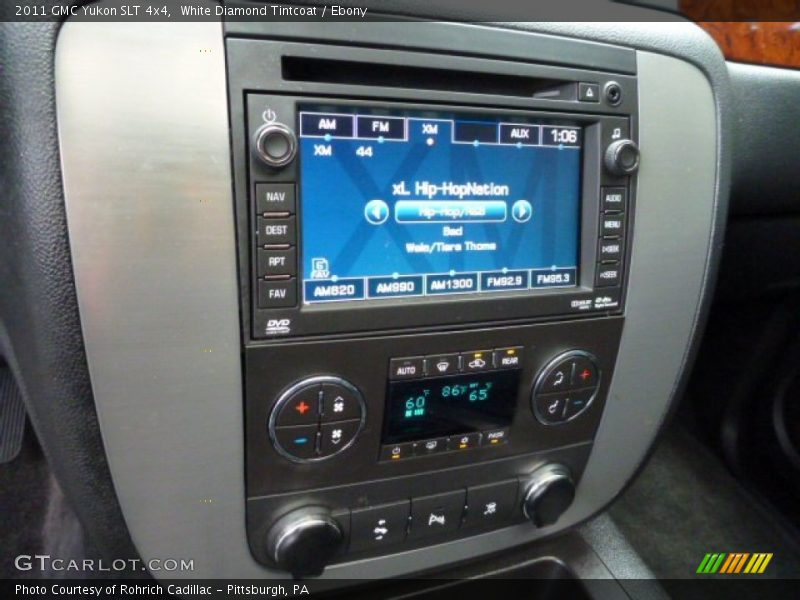 White Diamond Tintcoat / Ebony 2011 GMC Yukon SLT 4x4