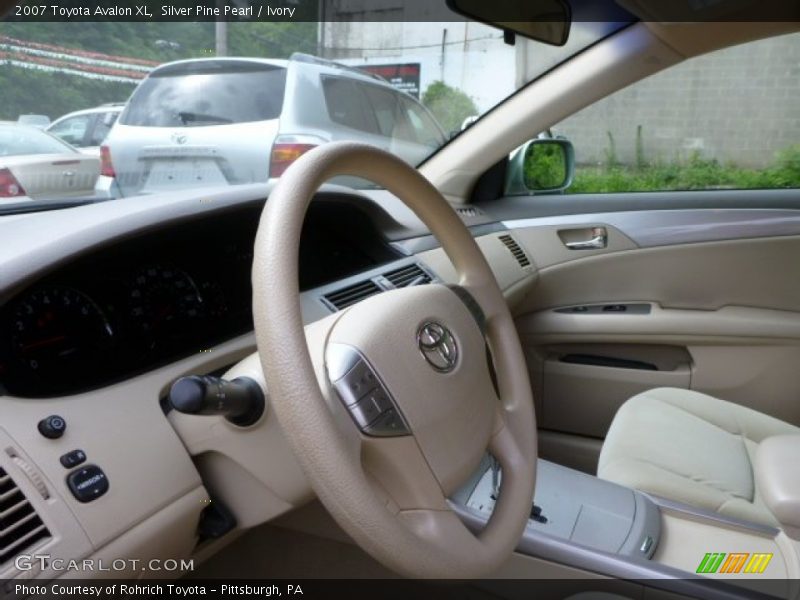 Silver Pine Pearl / Ivory 2007 Toyota Avalon XL