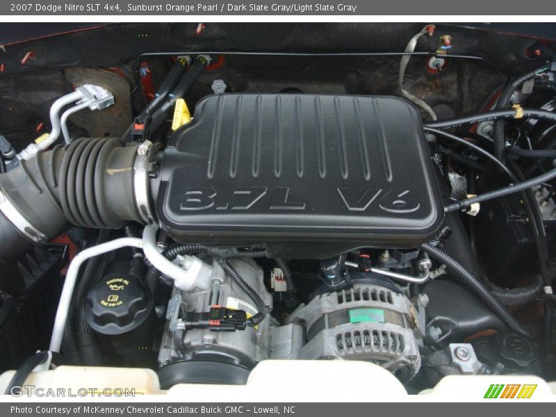 Sunburst Orange Pearl / Dark Slate Gray/Light Slate Gray 2007 Dodge Nitro SLT 4x4