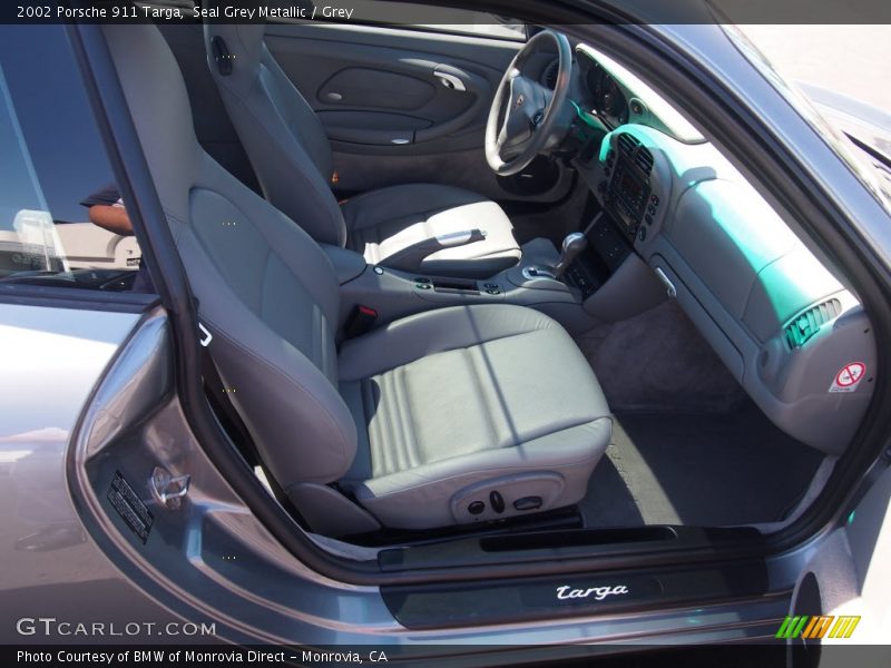 Front Seat of 2002 911 Targa