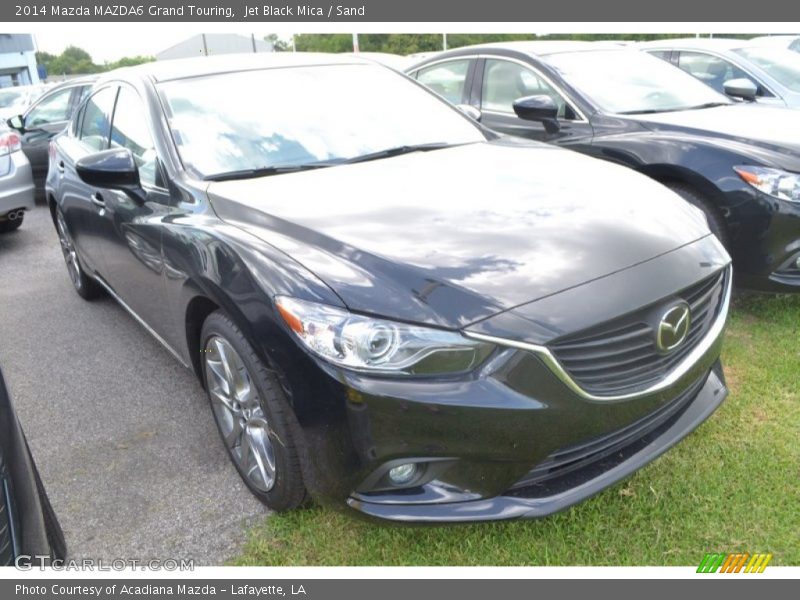 Front 3/4 View of 2014 MAZDA6 Grand Touring