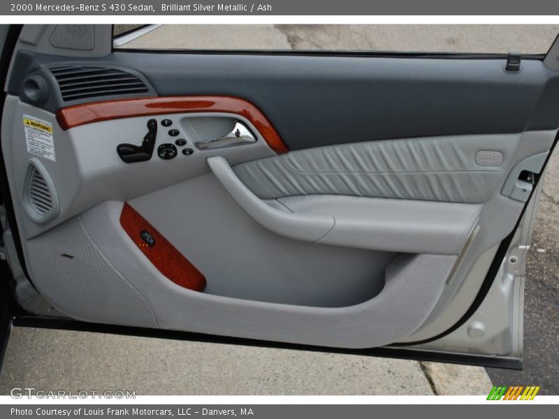 Brilliant Silver Metallic / Ash 2000 Mercedes-Benz S 430 Sedan