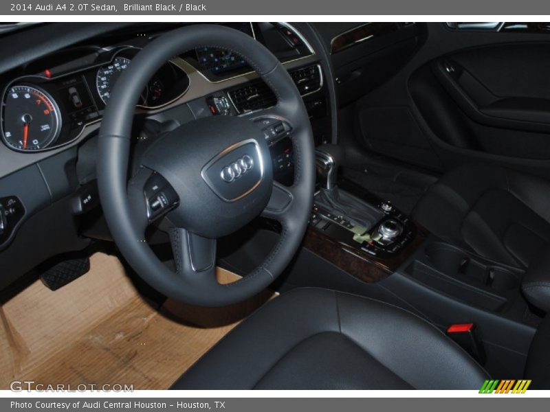  2014 A4 2.0T Sedan Steering Wheel
